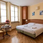 Saini With Air Conditioning Hotell 3*