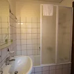 Saini With Air Conditioning Hotell Stresa