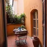 Saini With Air Conditioning Hotell Stresa
