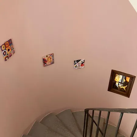 ホテル Saini With Air Conditioning 3*