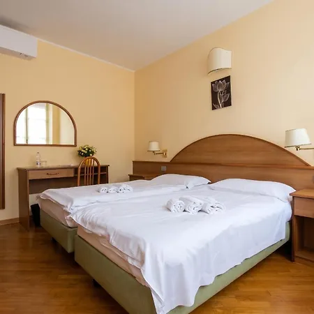 Hotel Saini 3*