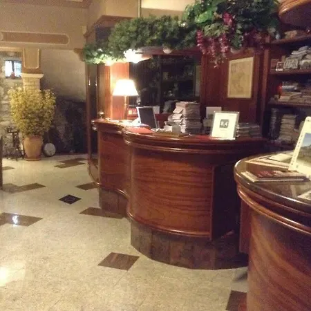 Hotell Saini With Air Conditioning