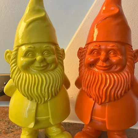 Saini With Air Conditioning