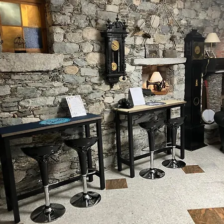 Saini With Air Conditioning فندق 3*