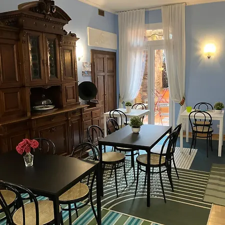 فندق Saini With Air Conditioning 3*